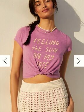 ☀️Anthropologie Purple  Knot Front Tee - "Feeling the Sun on My Face"🏝️